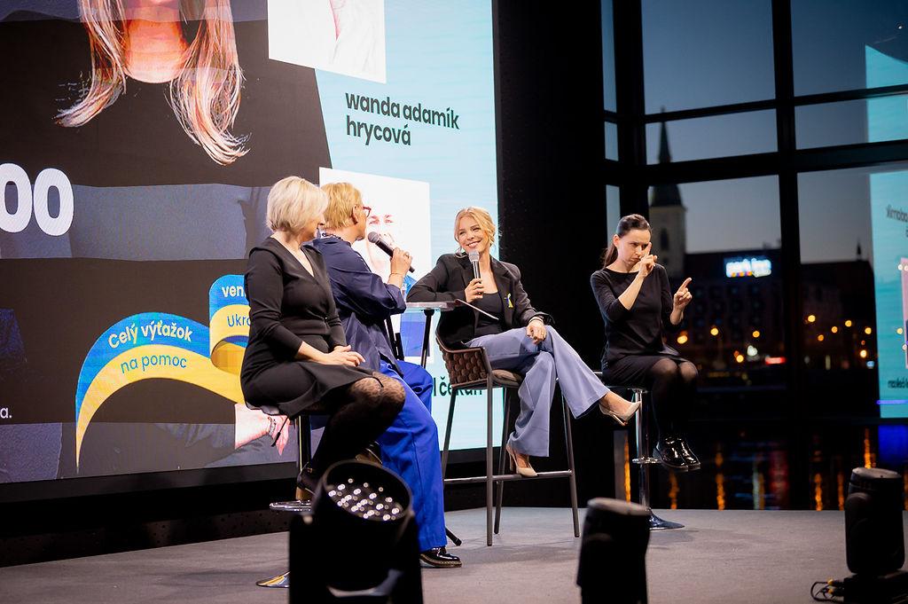 Sit Down s Veronikou 27. 3. (foto Lucia Benedikova)